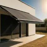 Tende da sole oscuranti per grandi superfici: la soluzione che mette fine agli ambienti troppo caldi